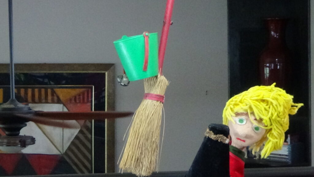 Wonderland Puppet Theater - The Sorcerers Apprentice - Apprentice and broom