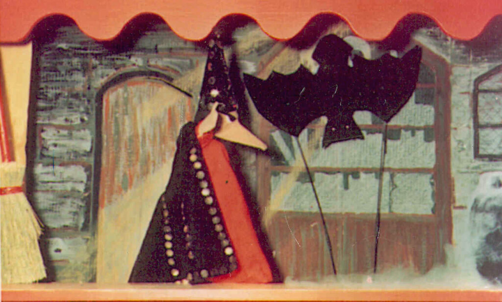 Wonderland Puppet Theater - The Sorcerers Apprentice - Sorcerer and Bat