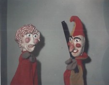 Punch & Judy - on stage - from Wonderland Puppet Theater-edit